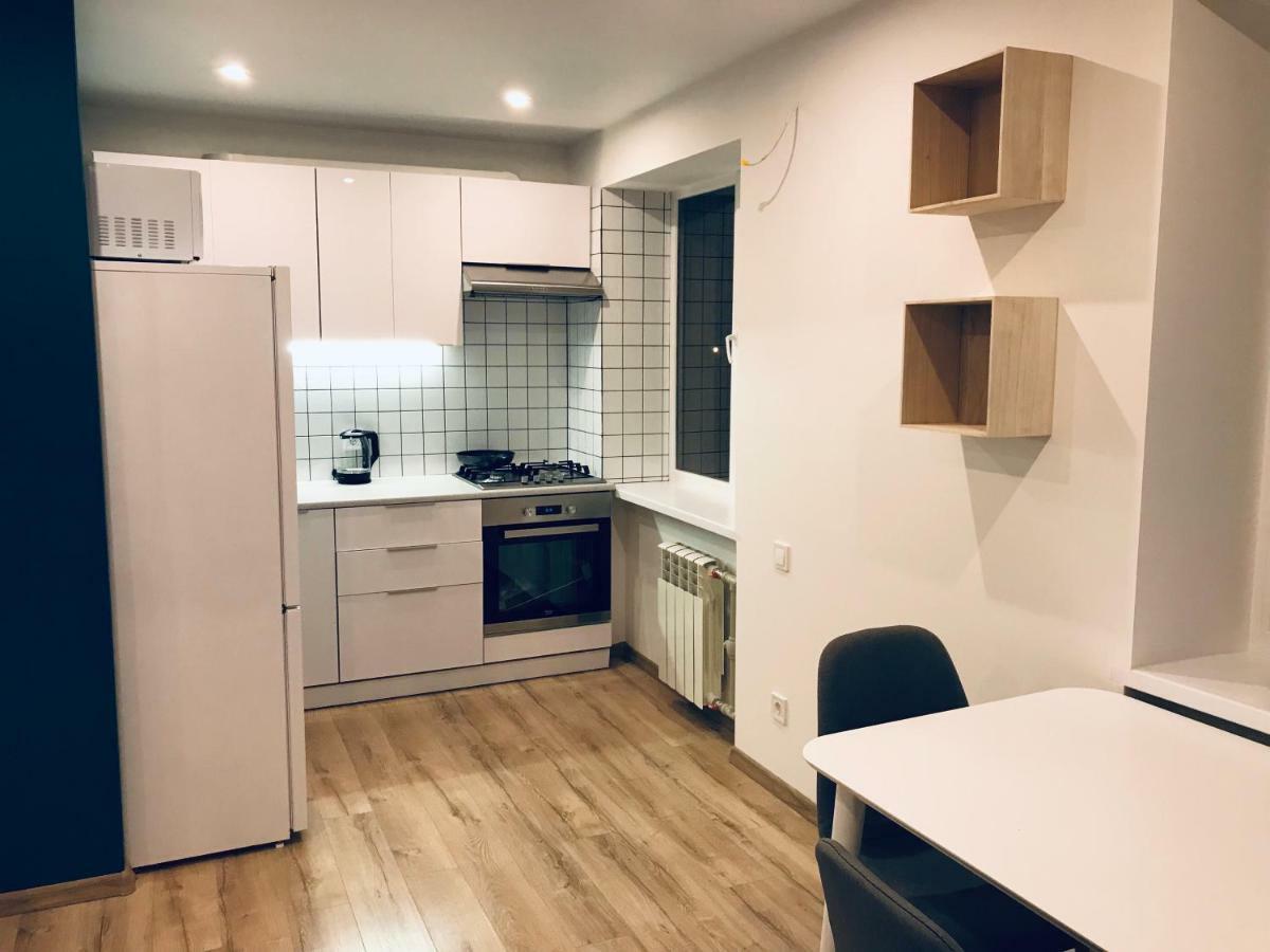 Tf Apartment Двокімнатні Апартаменти В Центрі Міста Полтава Екстериор снимка