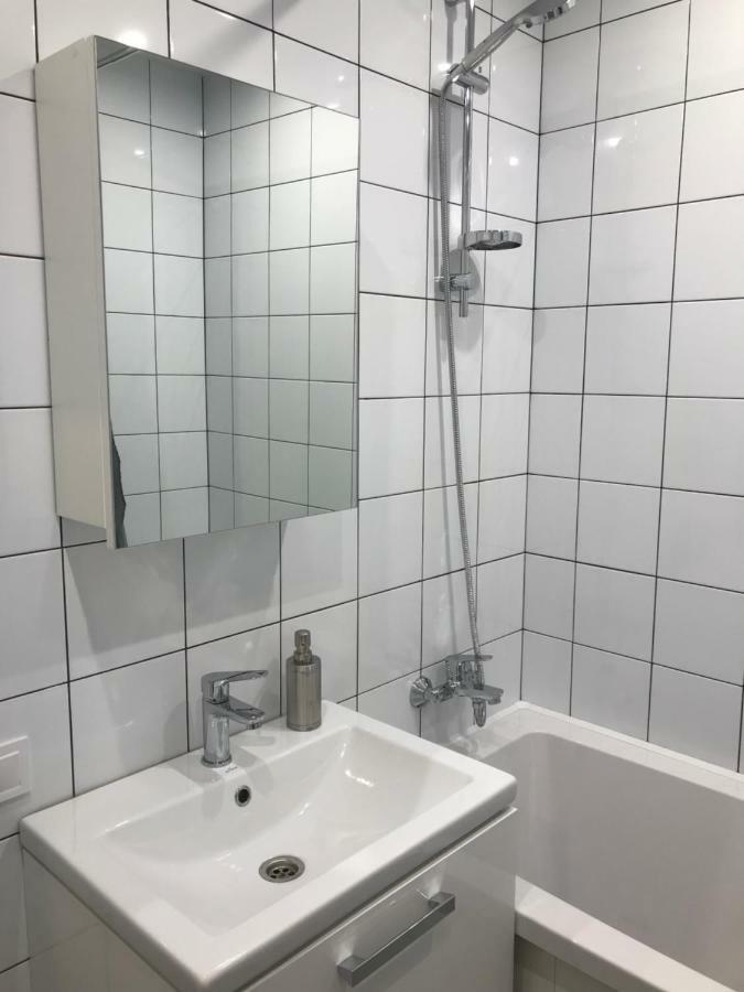 Tf Apartment Двокімнатні Апартаменти В Центрі Міста Полтава Екстериор снимка