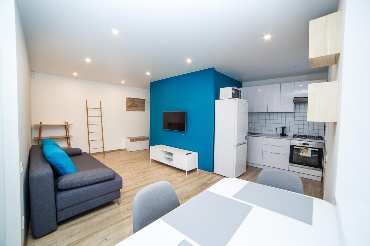 Tf Apartment Двокімнатні Апартаменти В Центрі Міста Полтава Екстериор снимка